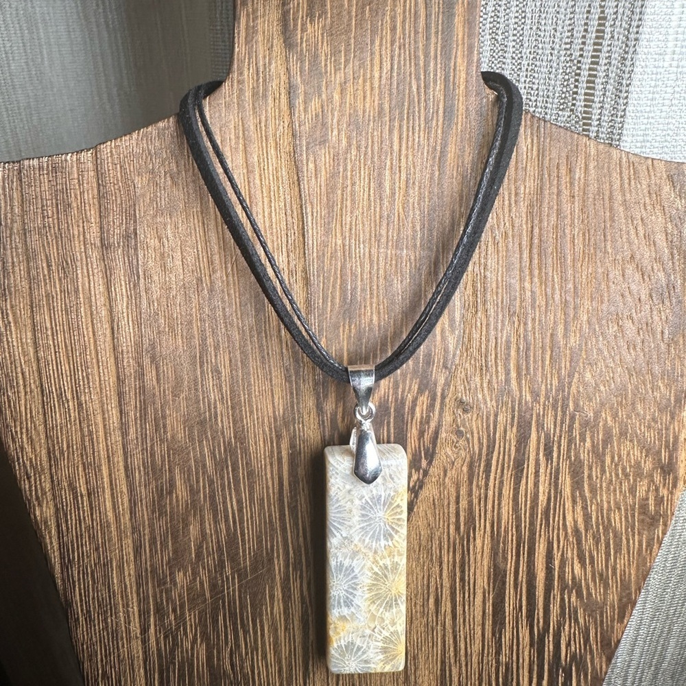 Coral Fossil Thin Rectangle Pendant Necklace on Black Rope - Picture 3 of 16